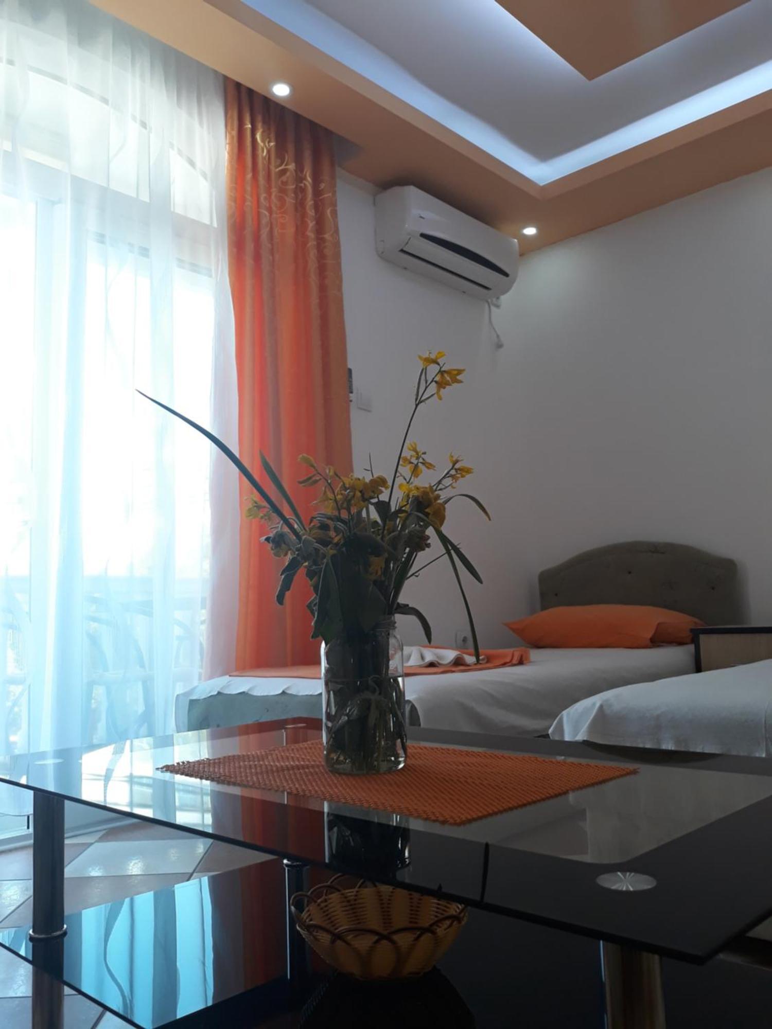 Apartments Aza Dobra Voda Habitación foto