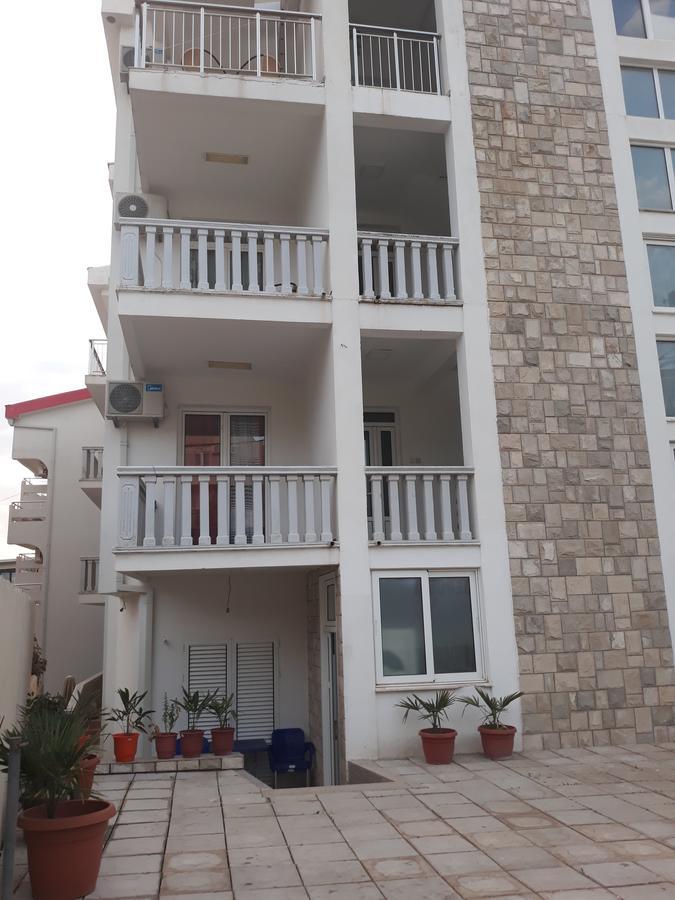 Apartments Aza Dobra Voda Exterior foto